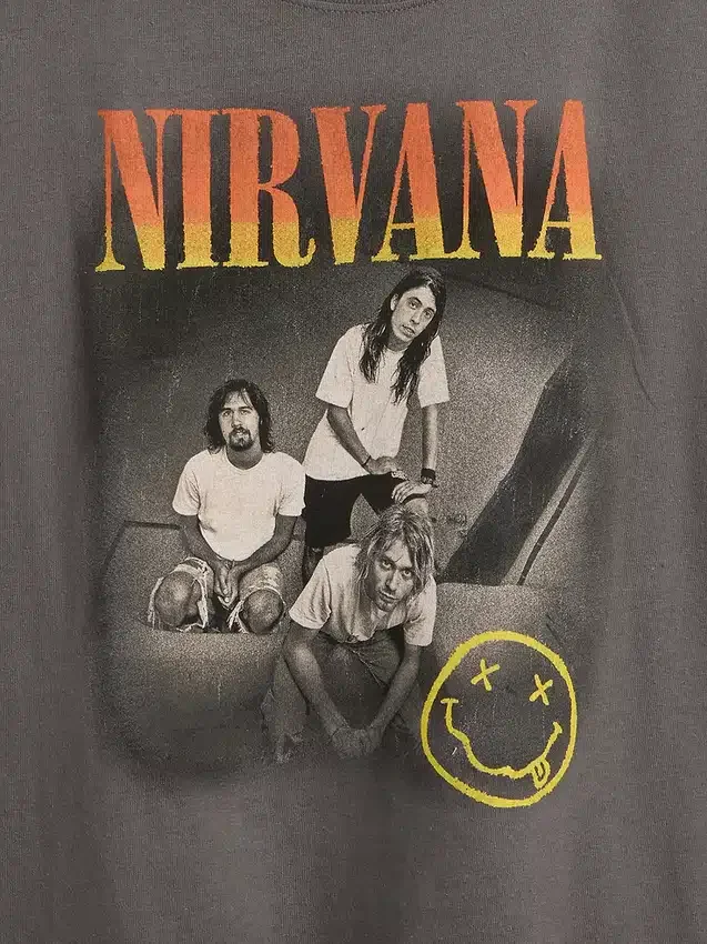Dziecięcy T-shirt z nadrukiem o luźnym kroju