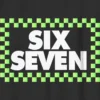 Dziecięcy T-shirt z nadrukiem w kratkę „Six Seven”