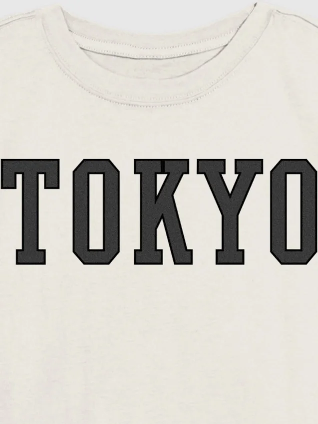 Dziecięcy T-shirt z wyrazistym nadrukiem „Tokyo”