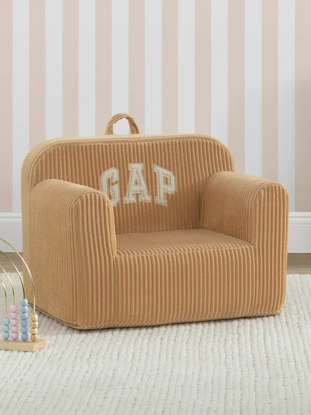 Fotelik piankowy babyGap z prążkowanym welurem i logo