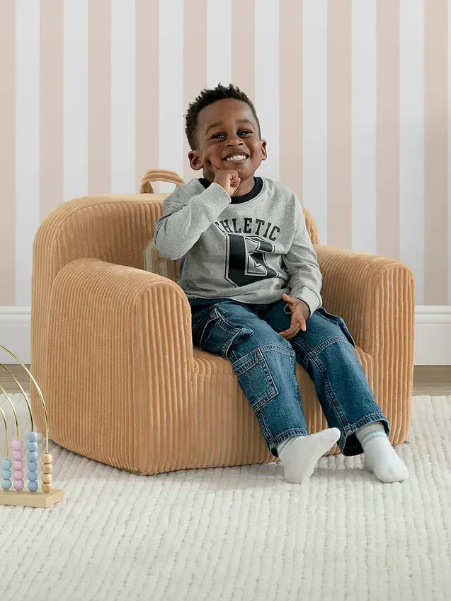 Fotelik piankowy babyGap z prążkowanym welurem i logo