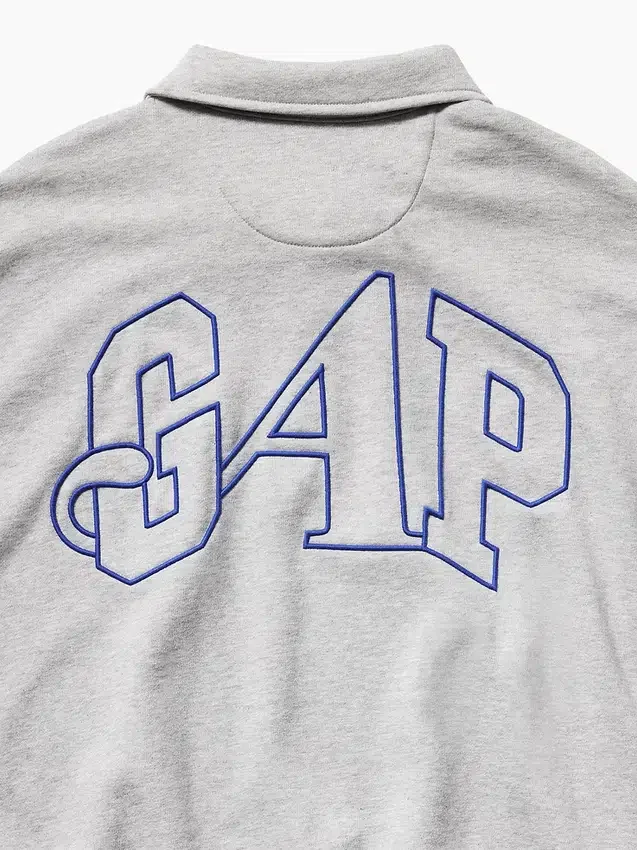 GAP × Awake Ny – gruby sweter oversize z zamkiem do jednej czwartej długości