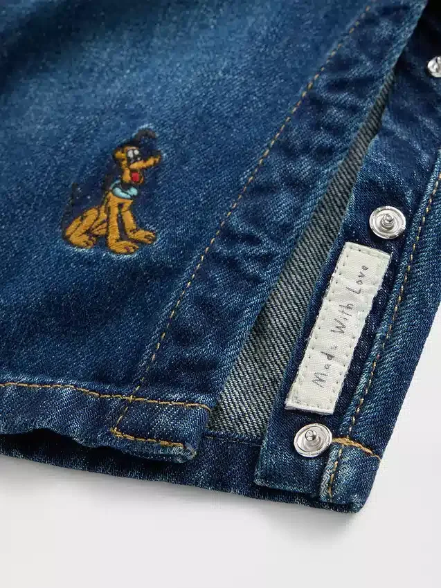 GAP × Disney Baby – dżinsowe kombinezony