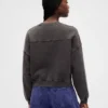 GAP × Disney „Miasteczko Halloween” Tima Burtona – gruba bluza z nadrukiem czaszek
