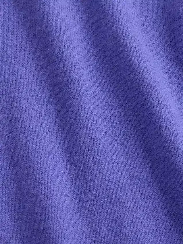 GAP × Disney „Miasteczko Halloween” Tima Burtona – kardigan z motywem czaszek z dzianiny CashSoft
