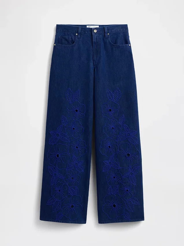 Gap × Hfr – jeansy z niskim stanem i kwiatowym wzorem, bardzo luźne, marki Atelier Ndigo