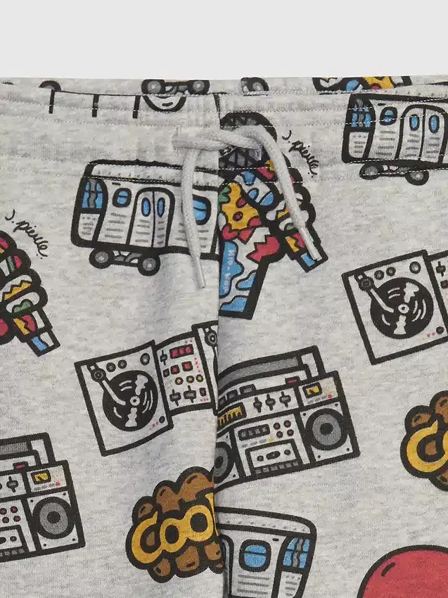 GAP × Rock the Bells – spodnie dresowe z nadrukiem dla małych dzieci