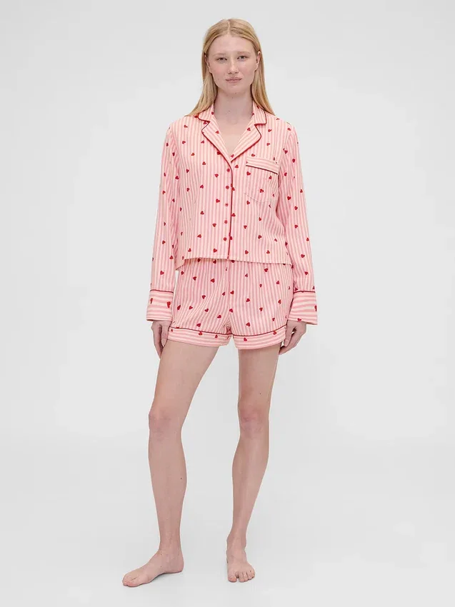 Gap × Summer Fridays Flanelowe szorty piżamowe z motywem serc