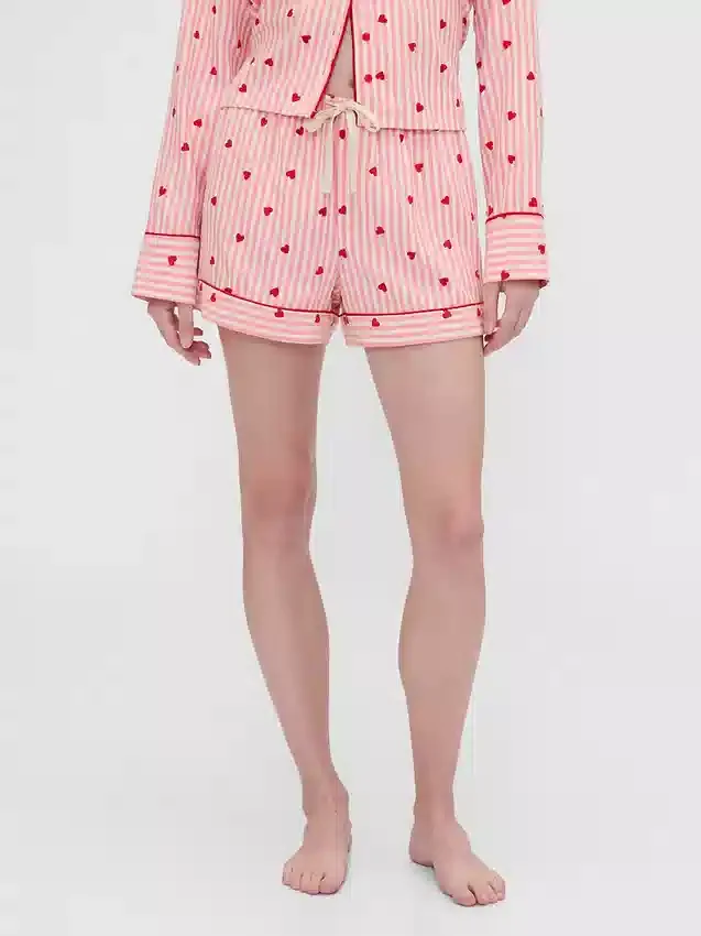 Gap × Summer Fridays Flanelowe szorty piżamowe z motywem serc