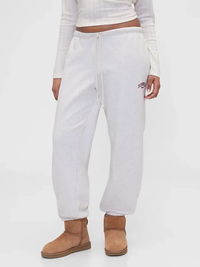 Gap × Summer Fridays – grube spodnie dresowe z luźnym krojem i logo