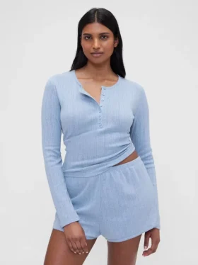 GAP × Summer Fridays – koszulka piżamowa typu henley z dzianiny typu pointelle