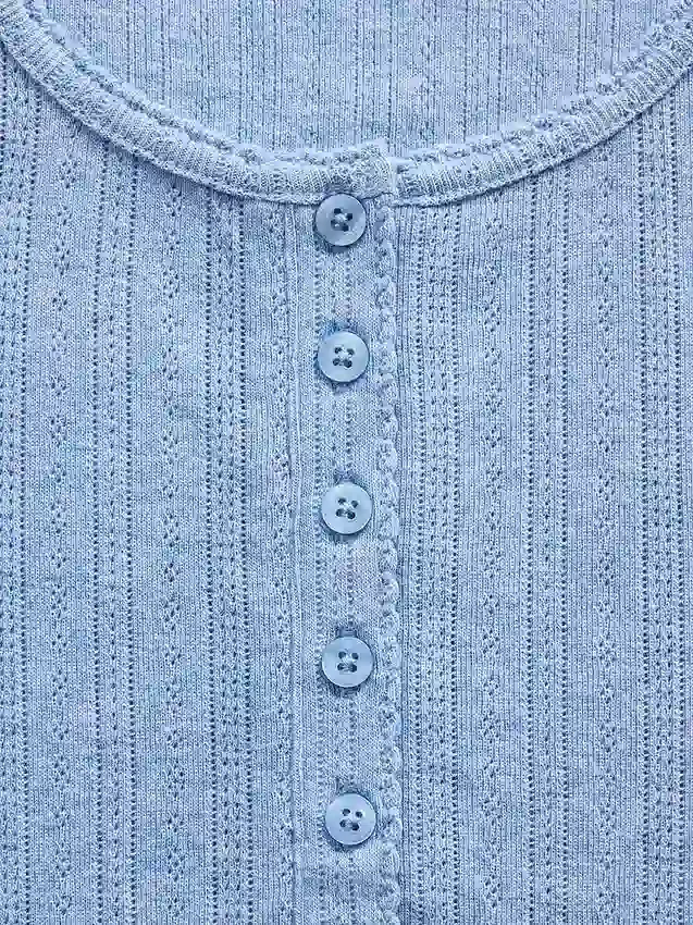 GAP × Summer Fridays – koszulka piżamowa typu henley z dzianiny typu pointelle