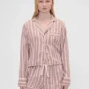 GAP × Summer Fridays Luźna flanelowa koszula piżamowa w paski