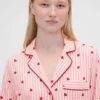 GAP × Summer Fridays Luźna flanelowa koszula piżamowa w serduszka