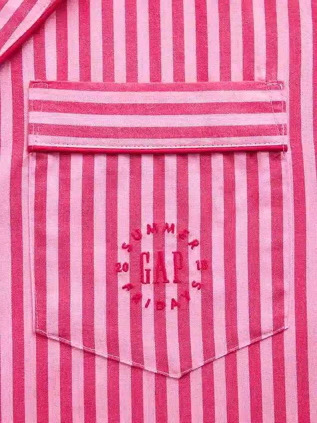 Gap × Summer Fridays Luźna popelinowa koszula piżamowa w paski