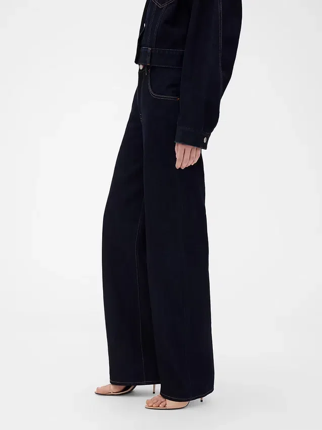 GAP × Victoria Beckham – Jeansy z wysokim stanem o prostym kroju