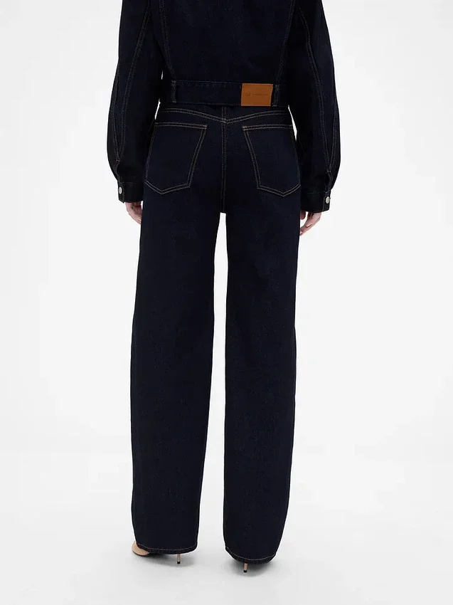 GAP × Victoria Beckham – Jeansy z wysokim stanem o prostym kroju