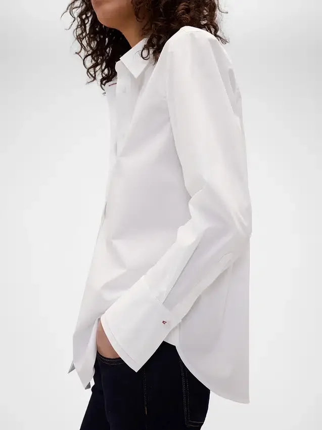 GAP × Victoria Beckham – luźna koszula z popeliny