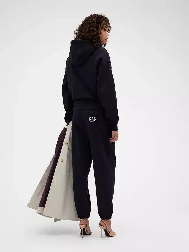 GAP × Victoria Beckham – spodnie dresowe z grubej dzianiny frotte