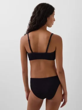 Góra bikini z okrągłym dekoltem i prążkowanym materiałem
