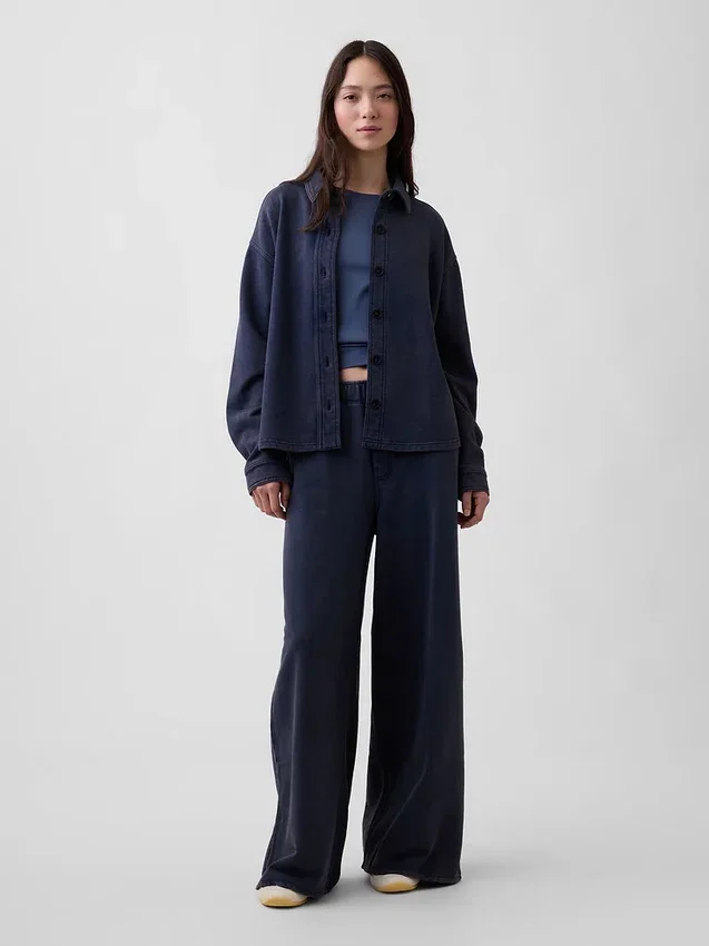 Gruba koszula z frotte francuskiego w stylu oversize z zapięciem na guziki