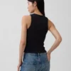 Gruba koszulka bez rękawów z dekoltem typu halter