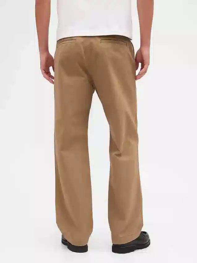 Grube spodnie khaki z tkaniny skośnej w stylu lat 90. o luźnym kroju