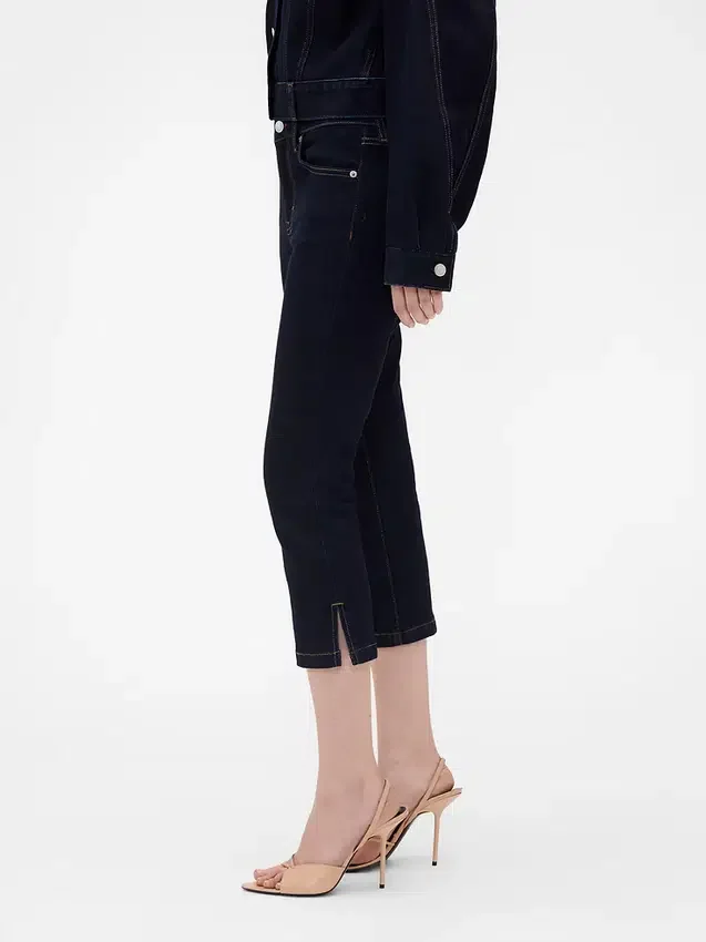 Jeansy capri z niskim stanem GAP × Victoria Beckham