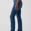Jeansy Curvy z wysokim stanem, o kroju slim straight w stylu lat 90.
