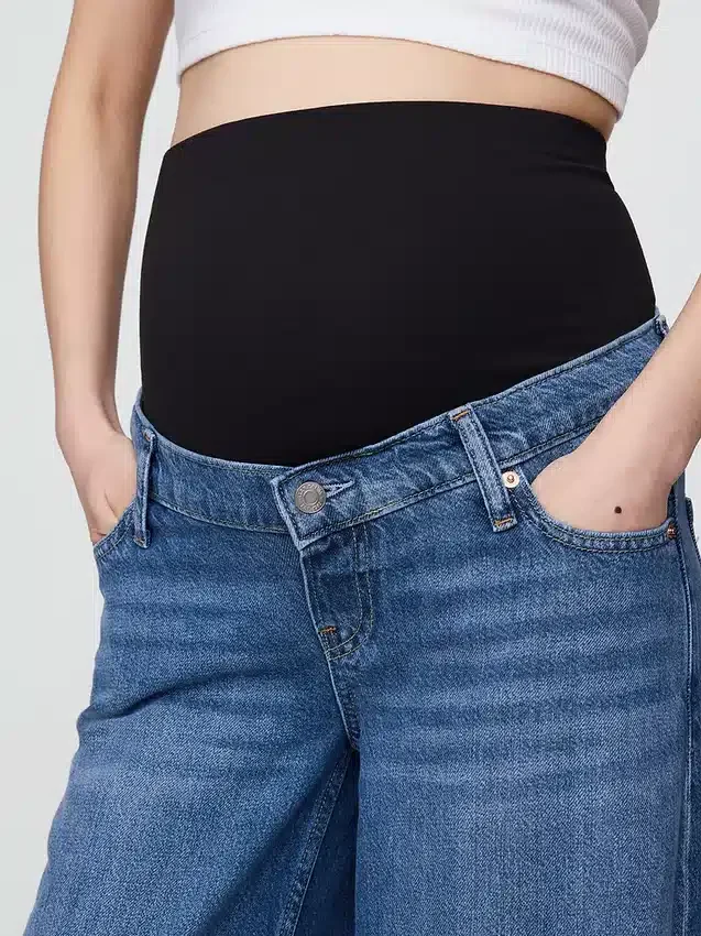Jeansy odzieży ciążowej typu baggy z ultramiękkim, pełnym wstawką
