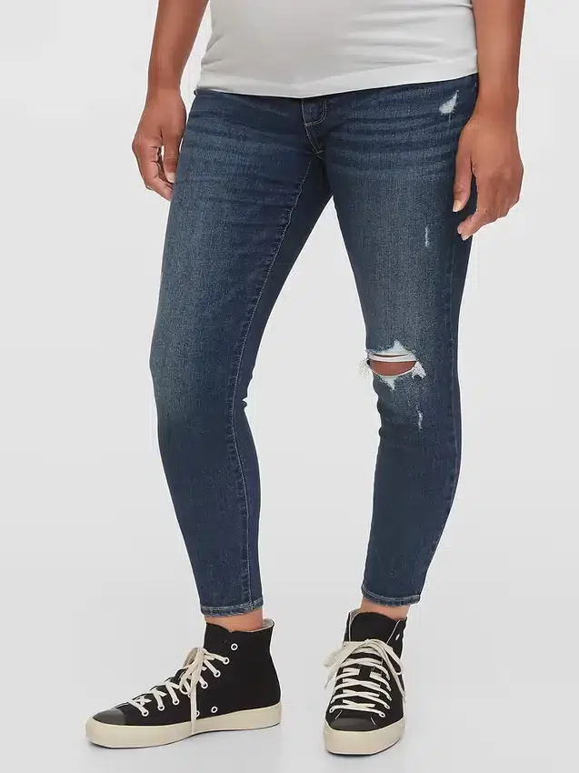 Jeansy odzieży ciążowej typu skinny do kostek z wstawkami