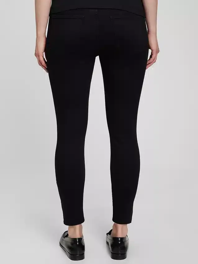 Jeansy odzieży ciążowej typu „true skinny” z pełnym panelem