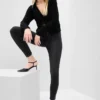 Jeansy Sky High Rise True Skinny