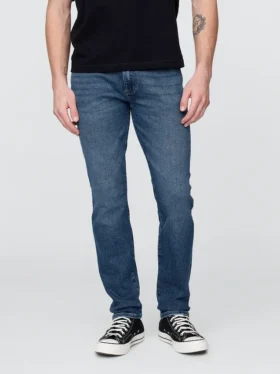 Jeansy typu skinny