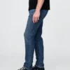 Jeansy typu skinny