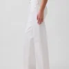 Jeansy z niskim stanem w stylu lat 90. o luźnym kroju