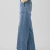 Jeansy z niskim stanem w stylu lat 90. o luźnym kroju