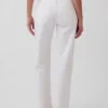 Jeansy z niskim stanem w stylu lat 90. o luźnym kroju