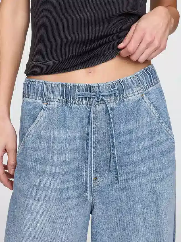 Jeansy z podwyższonym stanem, ultramiękkie, o kroju „horseshoe”