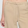 Jeansy z średnim stanem, ultramiękkie, luźne