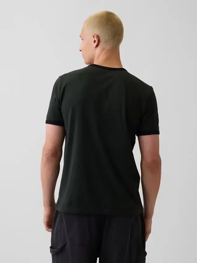 Klasyczna koszulka T-shirt
