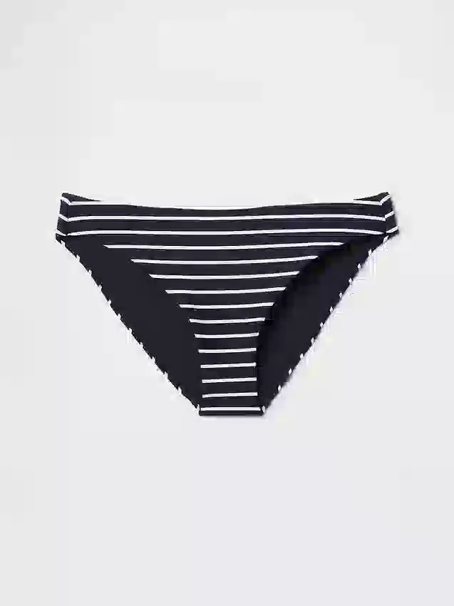 Klasyczne figi bikini