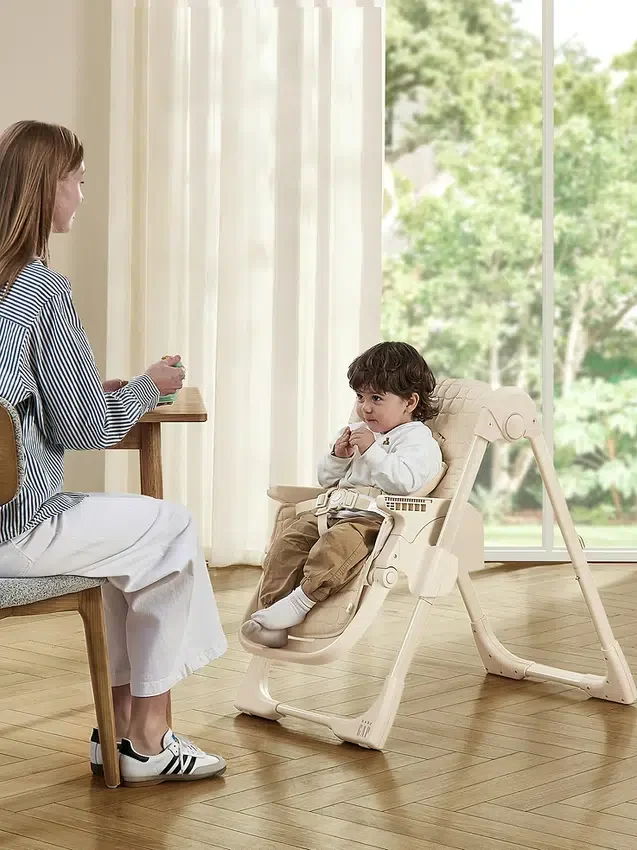 Klasyczne krzesełko do karmienia 3 w 1 babyGap
