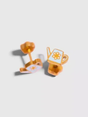 Kolczyki z zakrętką w kształcie konewki marki Pierced Co