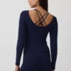 Koszula GapFit Smooth z dekoltem w łódkę