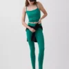 Krótki top GapFit Smooth z wycięciem na plecach