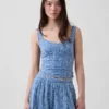 Krótki top typu bustier z ażurowymi wstawkami
