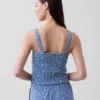 Krótki top typu bustier z ażurowymi wstawkami
