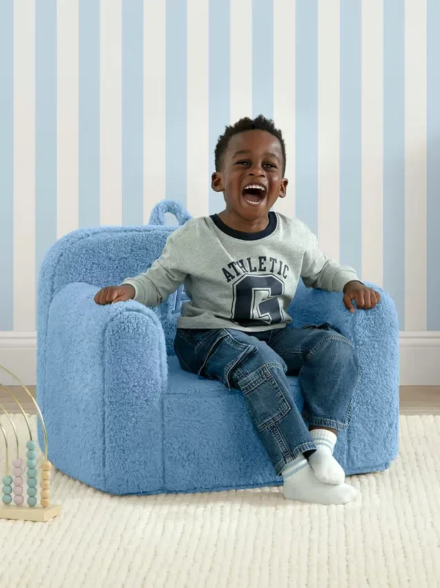 Krzesełko z pianki z logo babyGap Sherpa