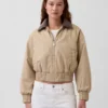 Kurtka bomberka w stylu oversize